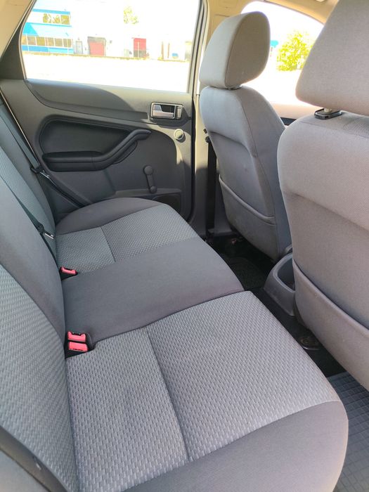 FORD Focus 0 — imagine 5