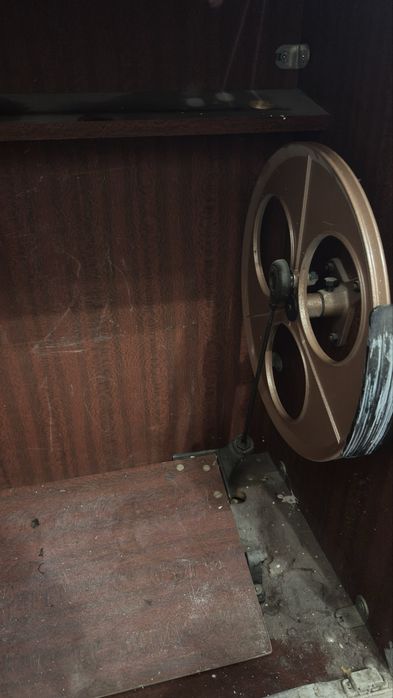 Тігін машинасы сатылады