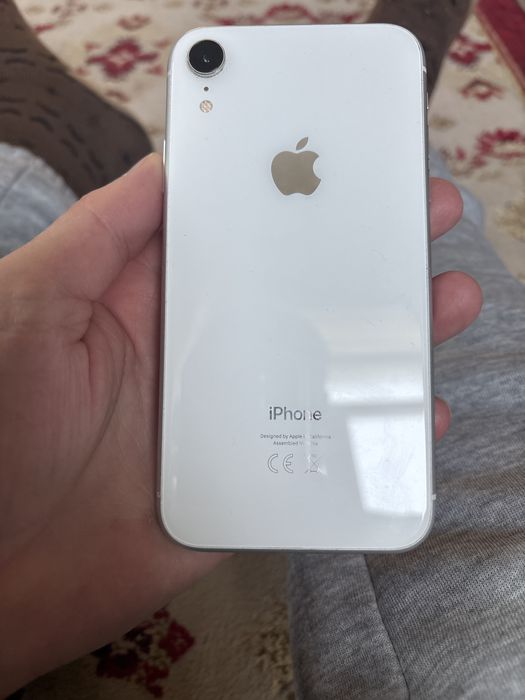 Iphone XR продам
