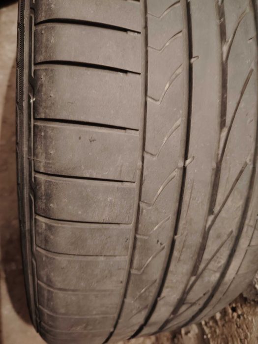 Anvelope Vara BRIDGESTONE Potenza RE 050 A 245/40 R20