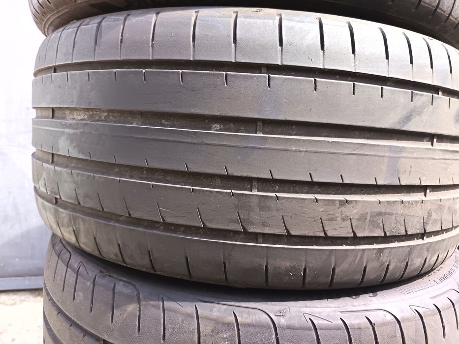 Anvelope vara 225 35 19 Goodyear 2022  5.5mm