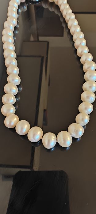 Колие с истински перли