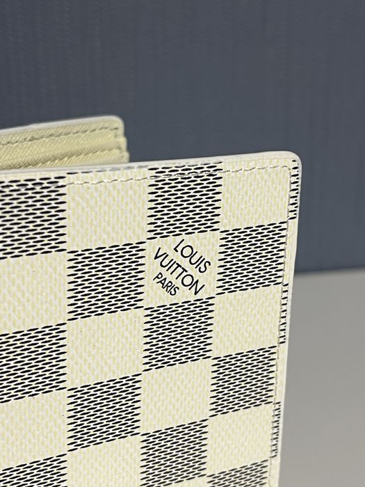 Portofele Louis Vuitton Premium / 2025