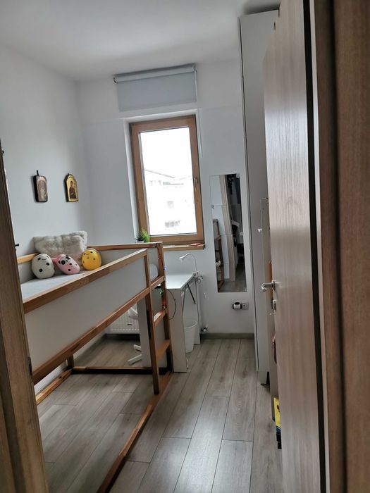Apartament Damaroaia 4 camere decomandat, 2 bai, 2020