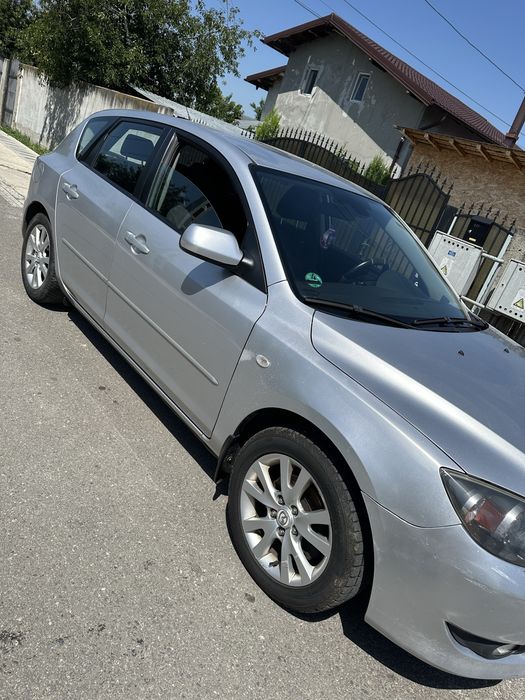 Vând mazda 3 an 2007