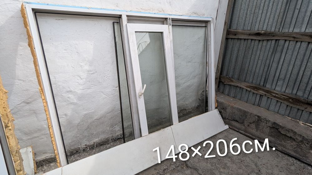 Продам пластиковые окна 2 шт.