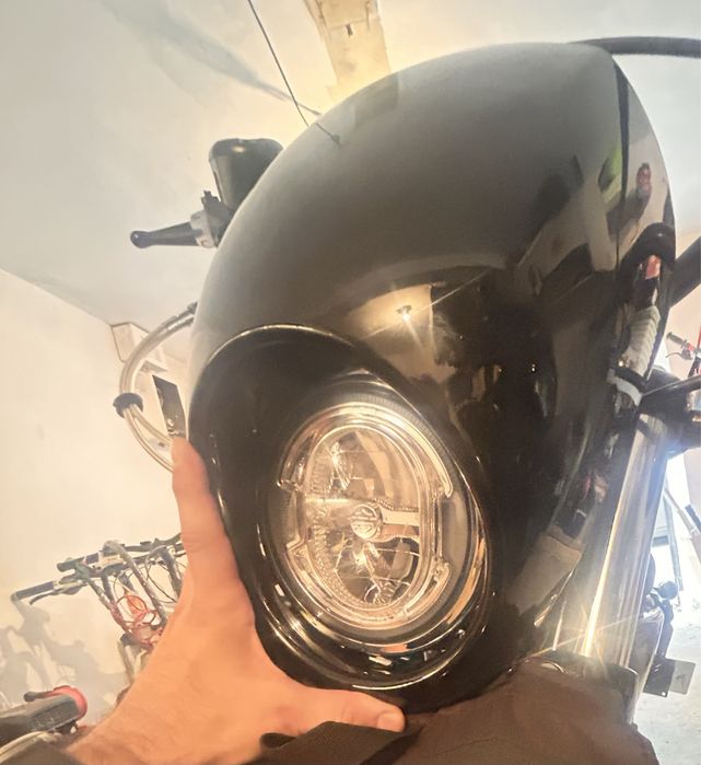 Маска - слюда - феъринг за чопър или кафе рейсър - Cafe racer fearing