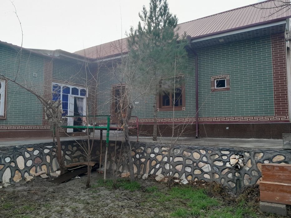 Uchastka 6 sotiqli, ayirnoshlash ham bor. Peshku tuman