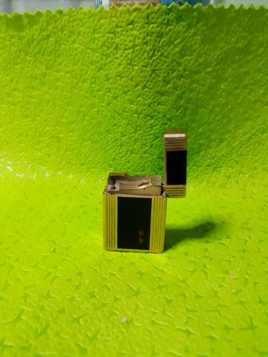 Bricheta dupont aur 18 k