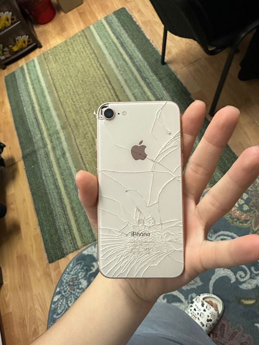 Set de 3 telefoane Apple