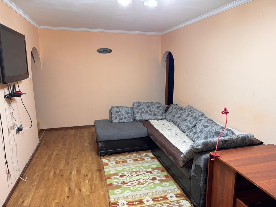 Продам раздвижной диван