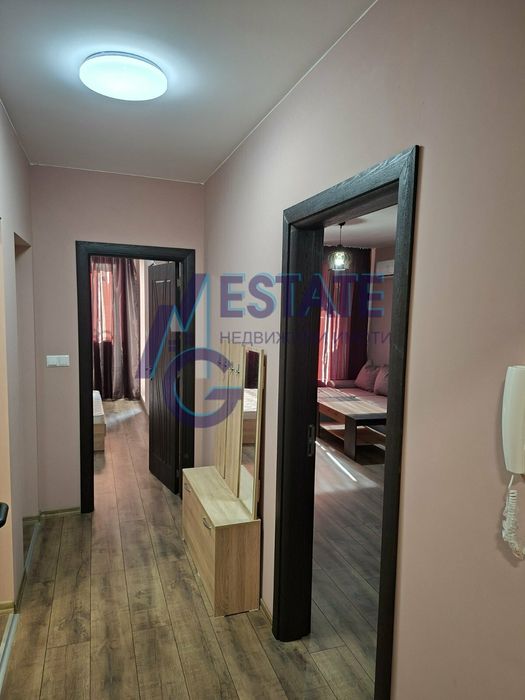 Дава се под наем Двустаен апартамент в Бургас, Славейков - 68 кв.м за 561 € - Снимка #4