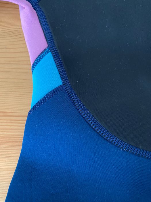 Детски термален костюм за плуване