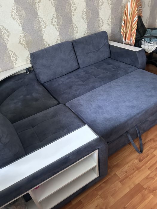 Продам диван в хорошем состоянии