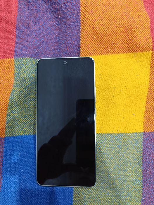 Продам телефон. Редми нот 13