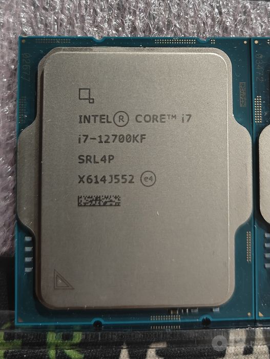 Intel i7 12700Kf , Intel i7 13700K , i7 14700Kf