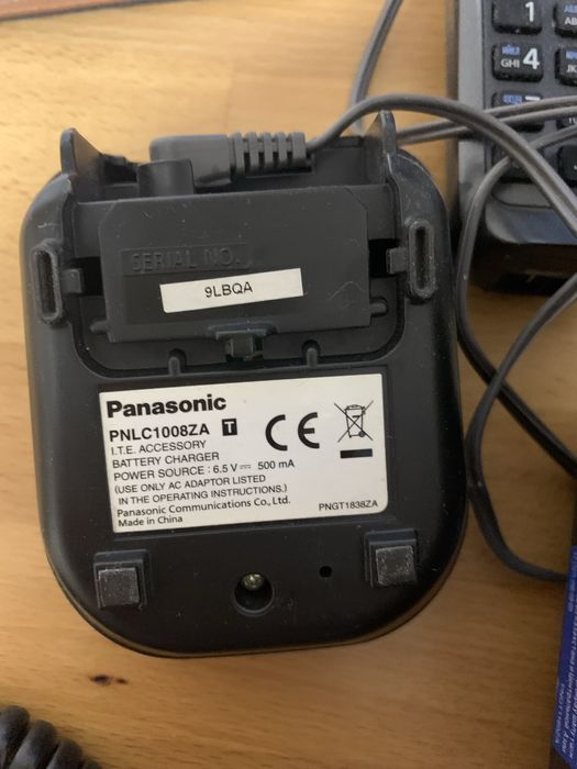 Продаю проводной стационарный телефон