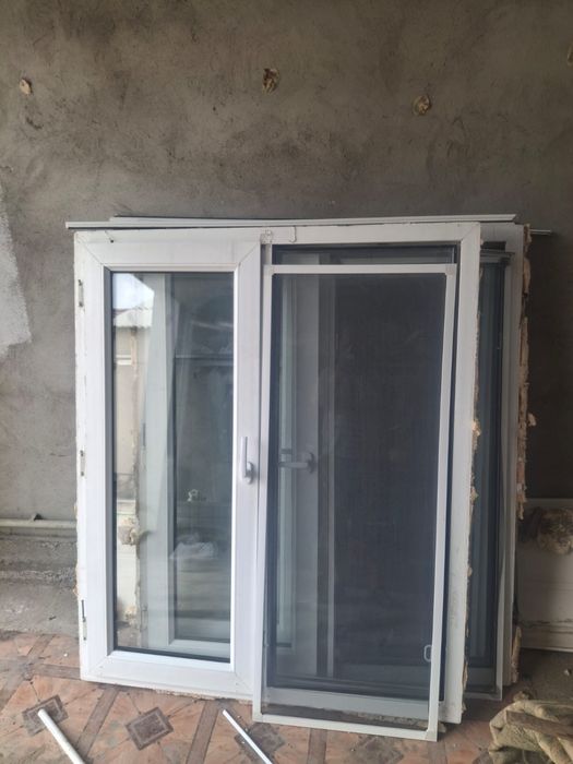 Продам б/у окны и батареи