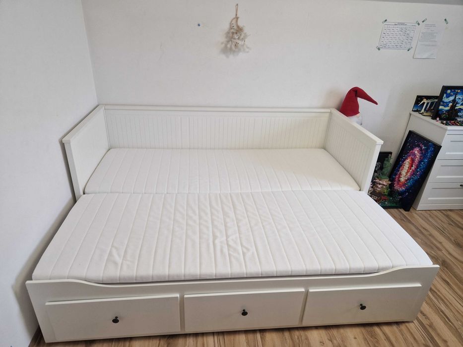 Divan cu 3 sertare si 2 saltele, alb