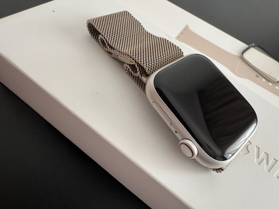 Apple Watch Series 8 45 mm GPS + Cellular – Starlight Aluminium – Pachet complet . 2 bratari originale