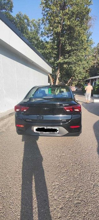 chevrolet onix LTZ