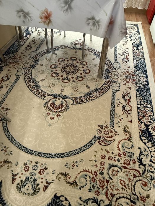 Срочно продам ковер