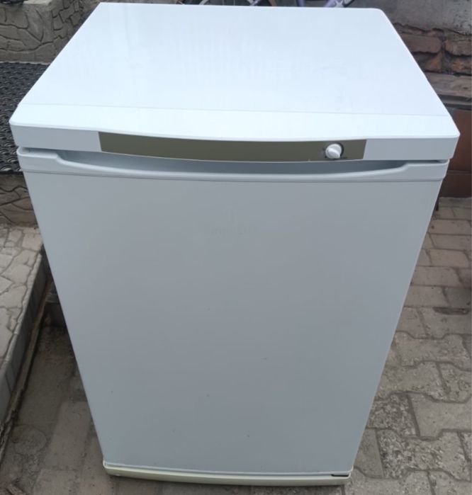 Продам морозилку