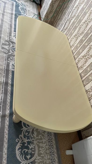 продам стол гостенной