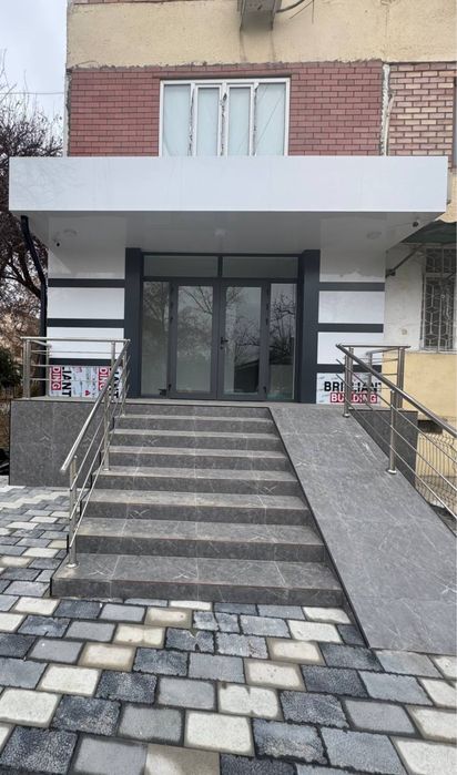 Юнусабад 14 квартал 1/1/4 под офис