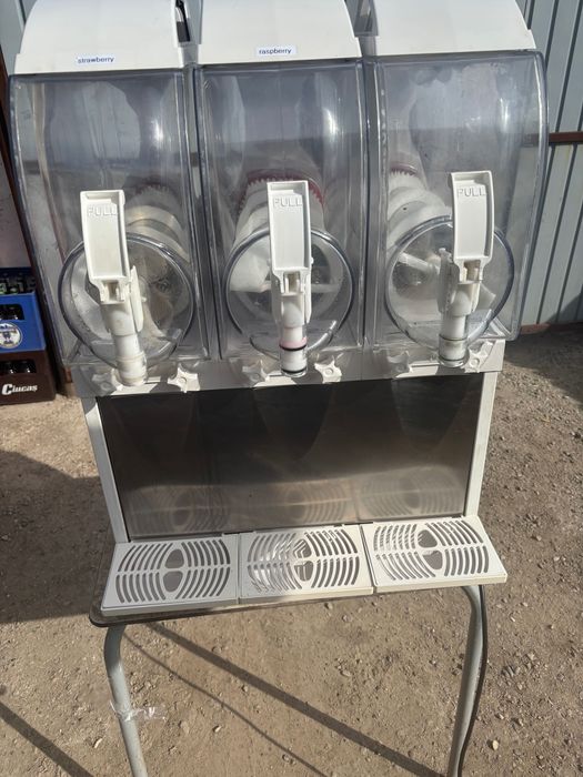 Vând aparate granita spm gbg