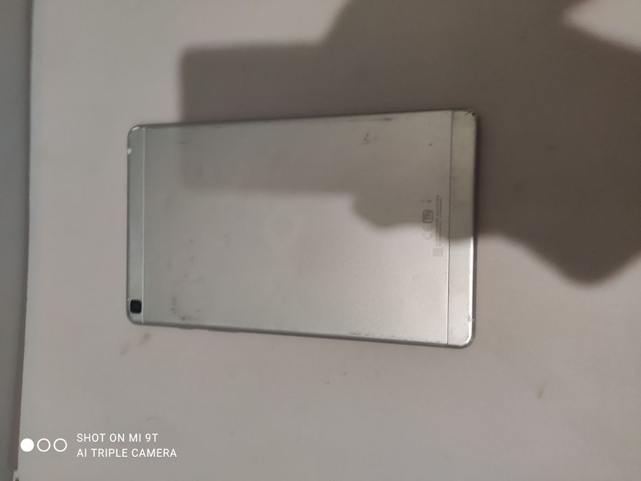 Продам планшет samsung tab a 8 дюймов