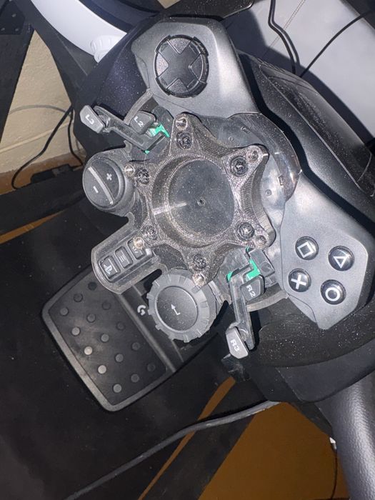 Logitech G923 + shifter + Ръчна спирачка