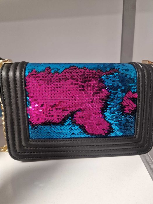 Дамски Чанти .. Топ Цена