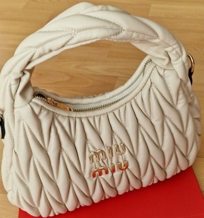 Geanta damă,new collection,culoare nude,curea detasabila, saculet