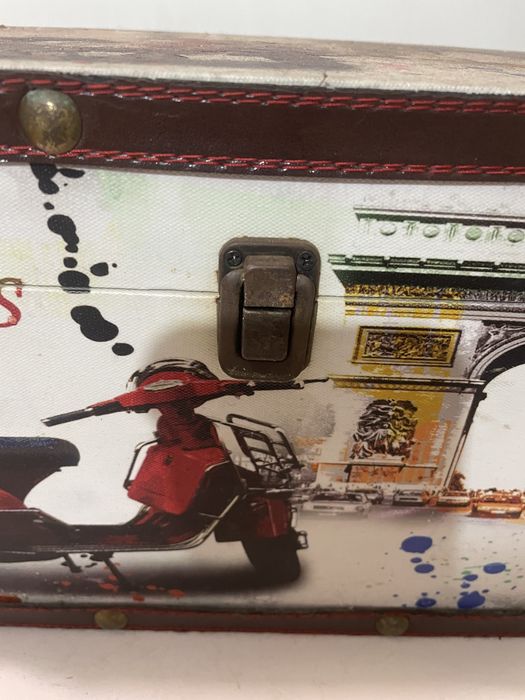 Голяма кутия за колекция/декорация