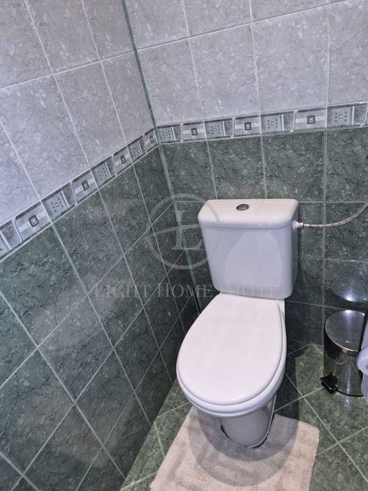 Продава се Тристаен апартамент в Пловдив, Кючук Париж - 68 кв.м за 1185 €/кв.м - Снимка #12