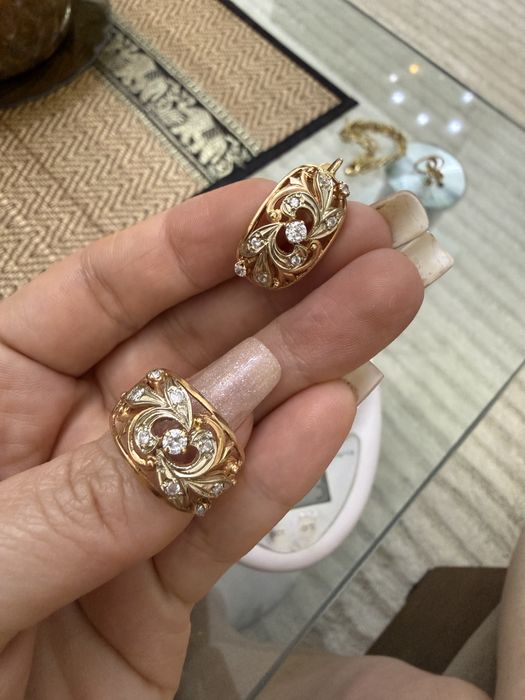 Продам своё золото 585 проба