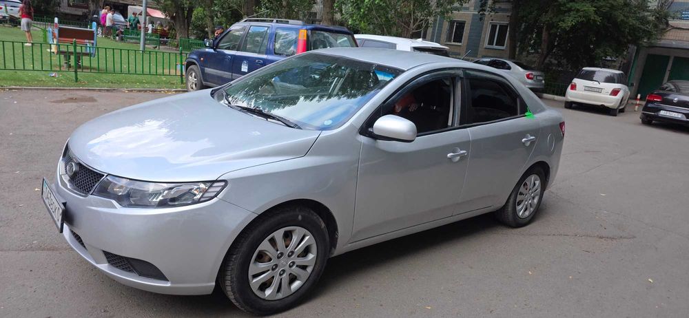 Аренда KIA cerato