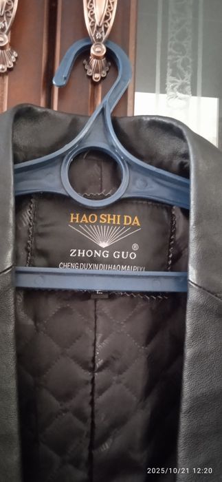 Koja kastyum sotiladi. Holati aʼlo 60 mingga berib yuboraman