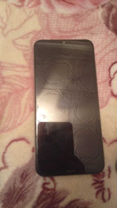 Срочно обмен на айфон 8+ черный