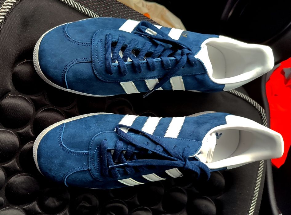 Нови мъжки Adidas Gazelle  ест.кожа , цвят blue navy  N44  28.5 см   6