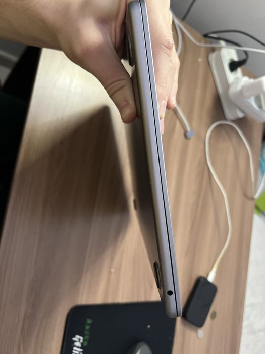 Macbook air m2 256/16