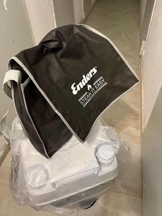 Продавам нова портативна тоалетна ENDERS COMFORT