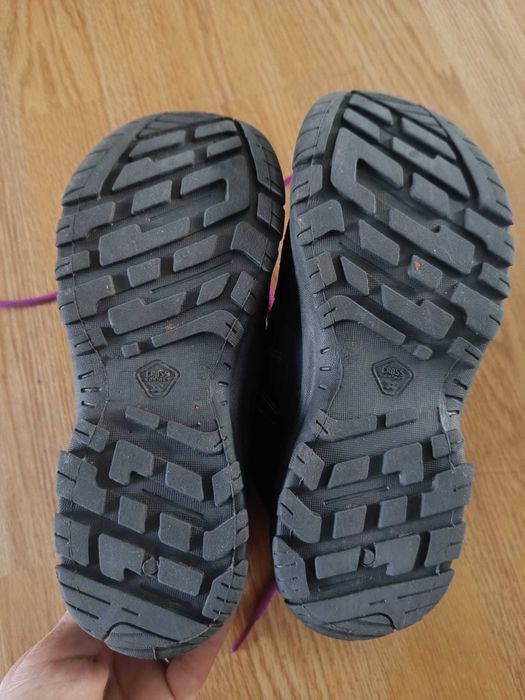 Bocanci Quechua fete drumetie MH100 mid marime 38 EU