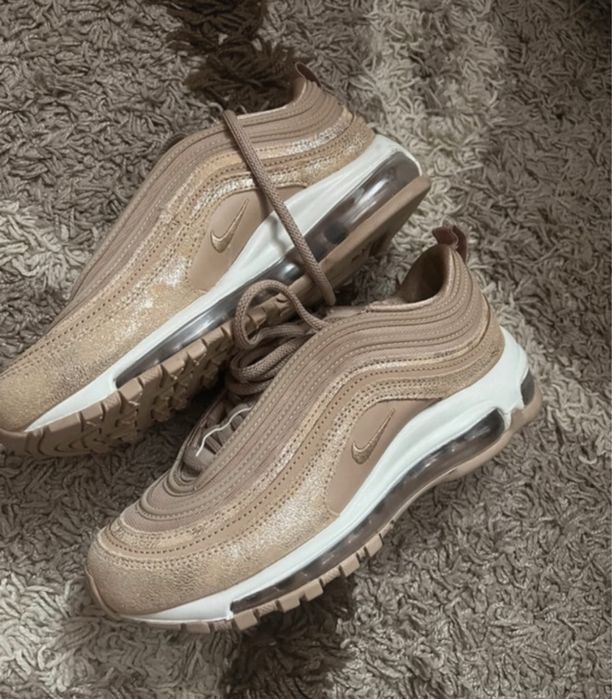 Adidasi nike air 97