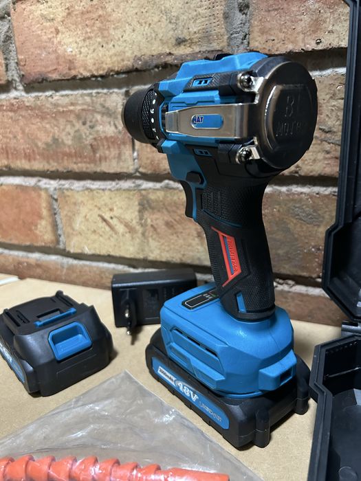 Шуруповерт аккумуляторный