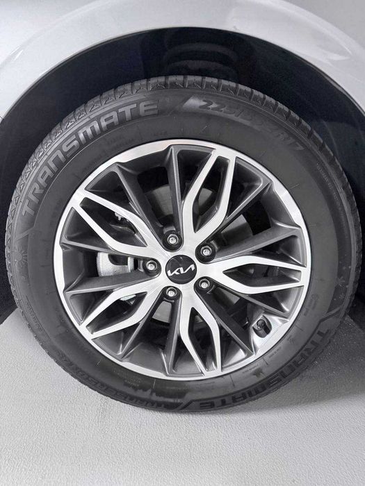 Срочно! Kia K5 prestige special 2.5 AT 23г! Идеальное состояние