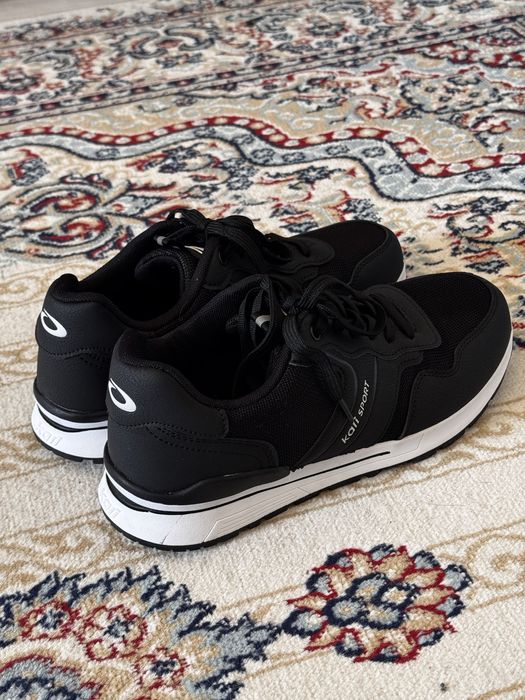 кроссовки мужские 41 размер