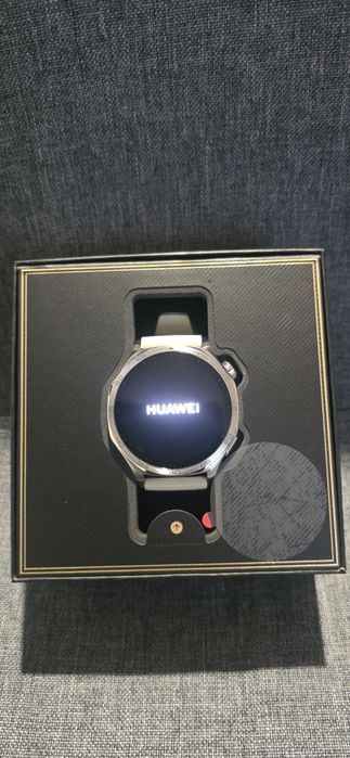 Ceas smart Huawei GT 5