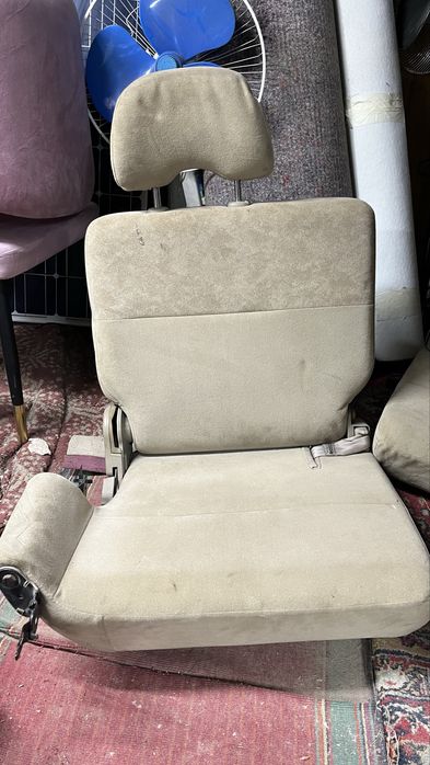 Продам сидушки на Nissan Patrol